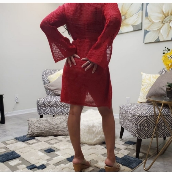 New Knitted Hollow Beach Blouse Crochet Cover - Picture 5 of 7